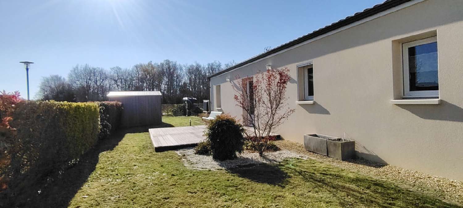  for sale house Brion-près-Thouet Deux-Sèvres 8