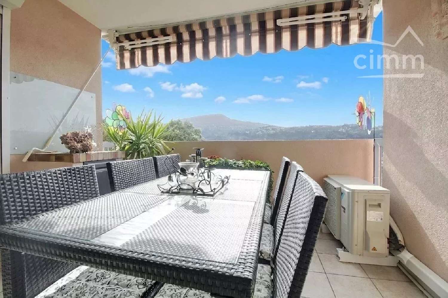  te koop huis Carros Alpes-Maritimes 2