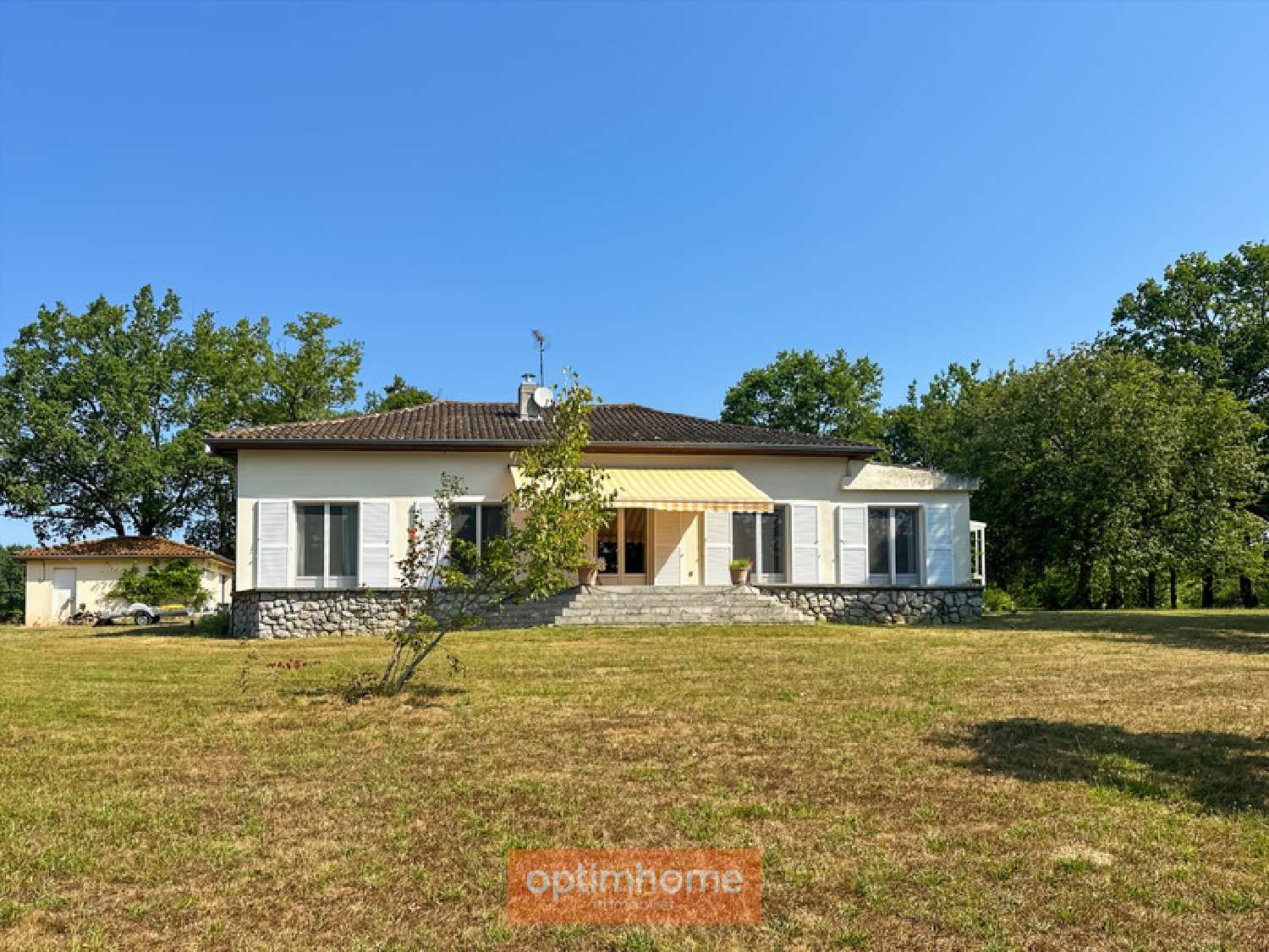 for sale house Cazaubon Gers 1