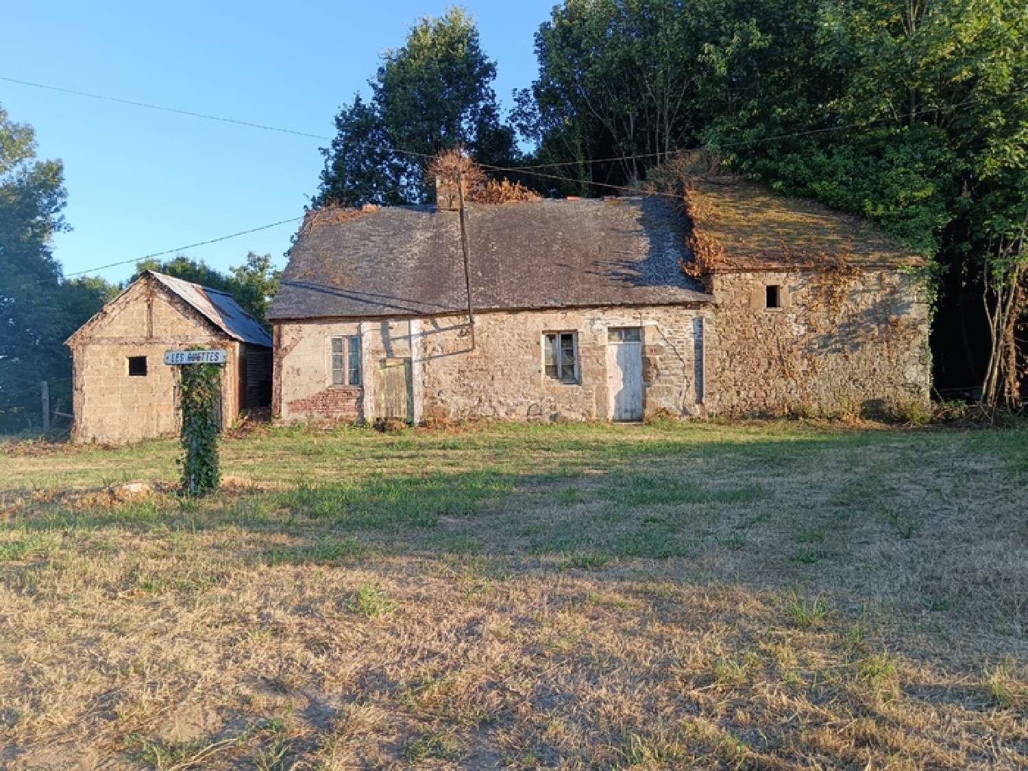 for sale house Céaucé Orne 2