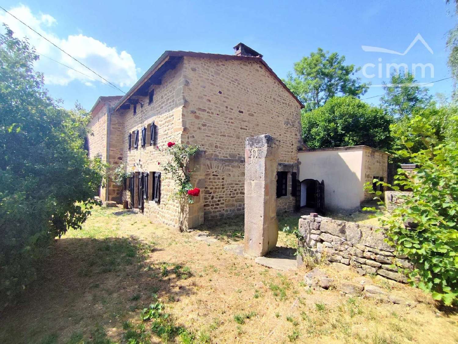 à vendre maison Ceilloux Puy-de-Dôme 2