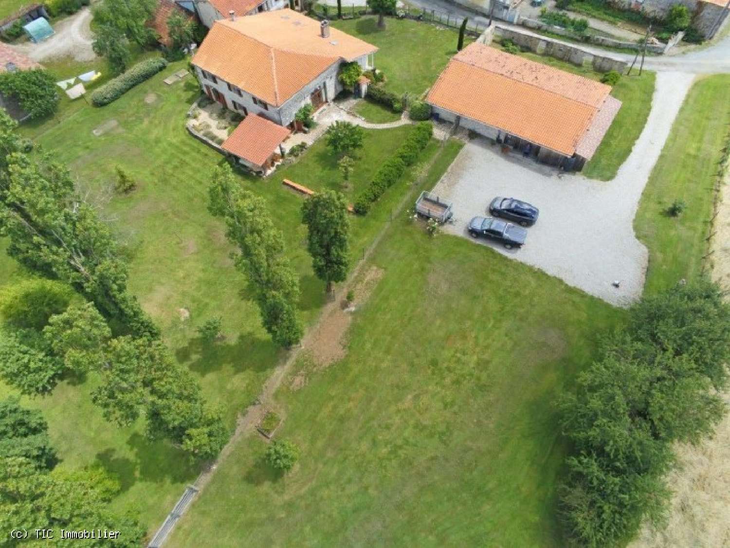 kaufen Haus Cellefrouin Charente 1