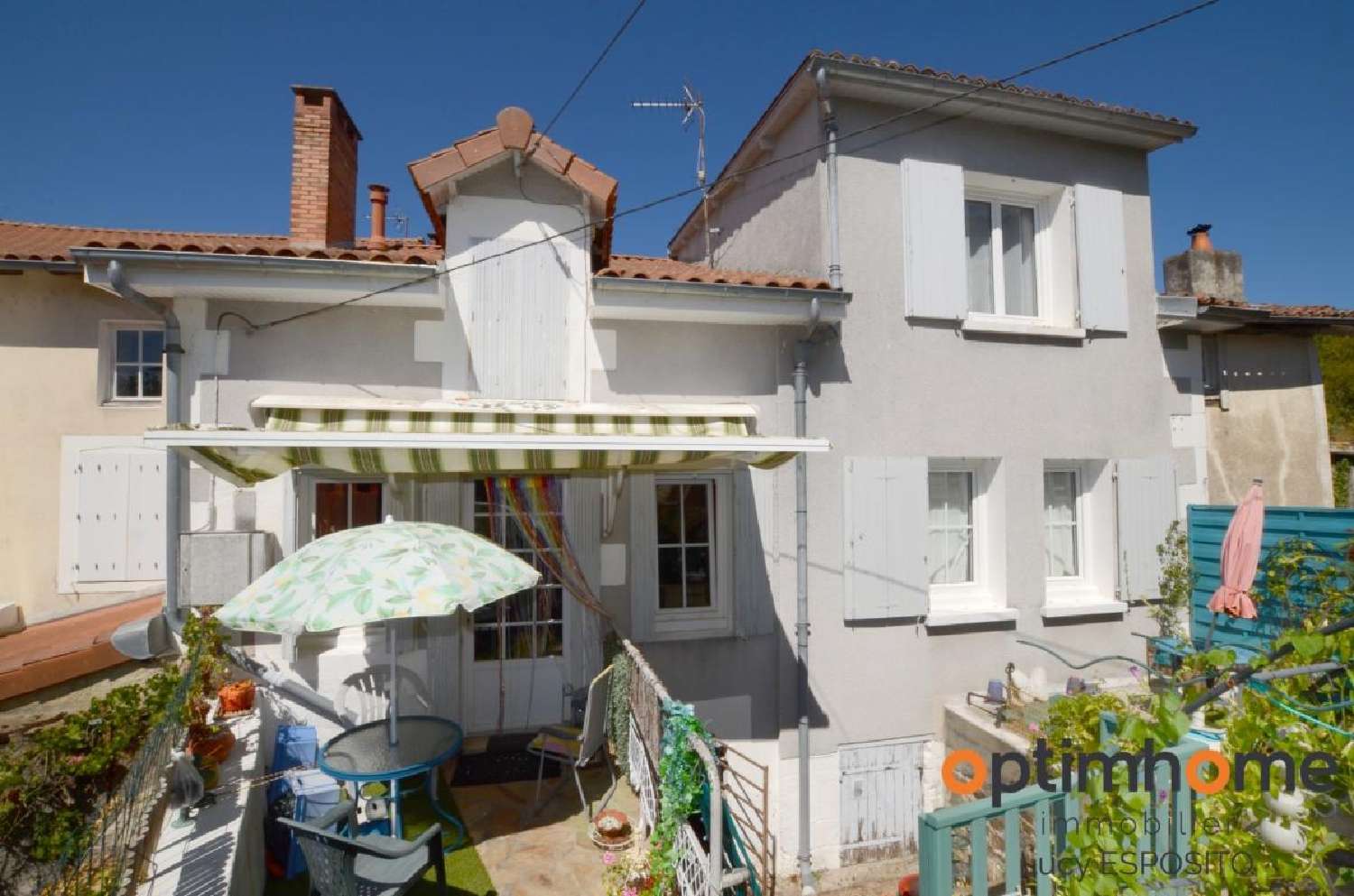 te koop huis Chabanais Charente 1