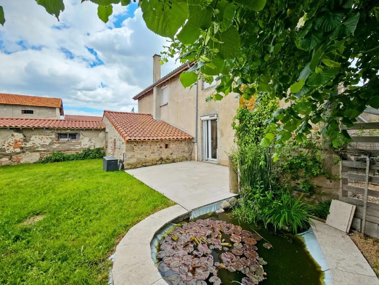 for sale house Chambéon Loire 1