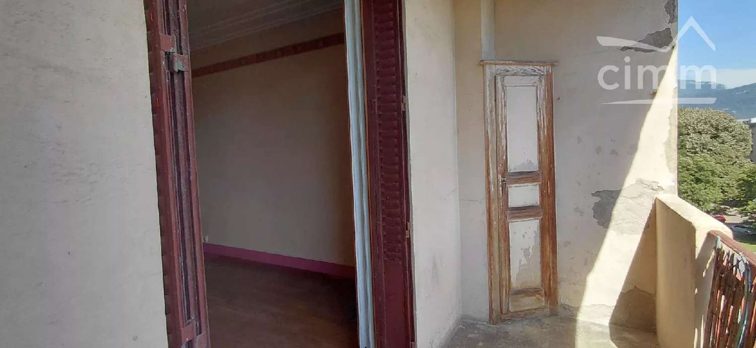 à vendre maison Chambéry Savoie 5