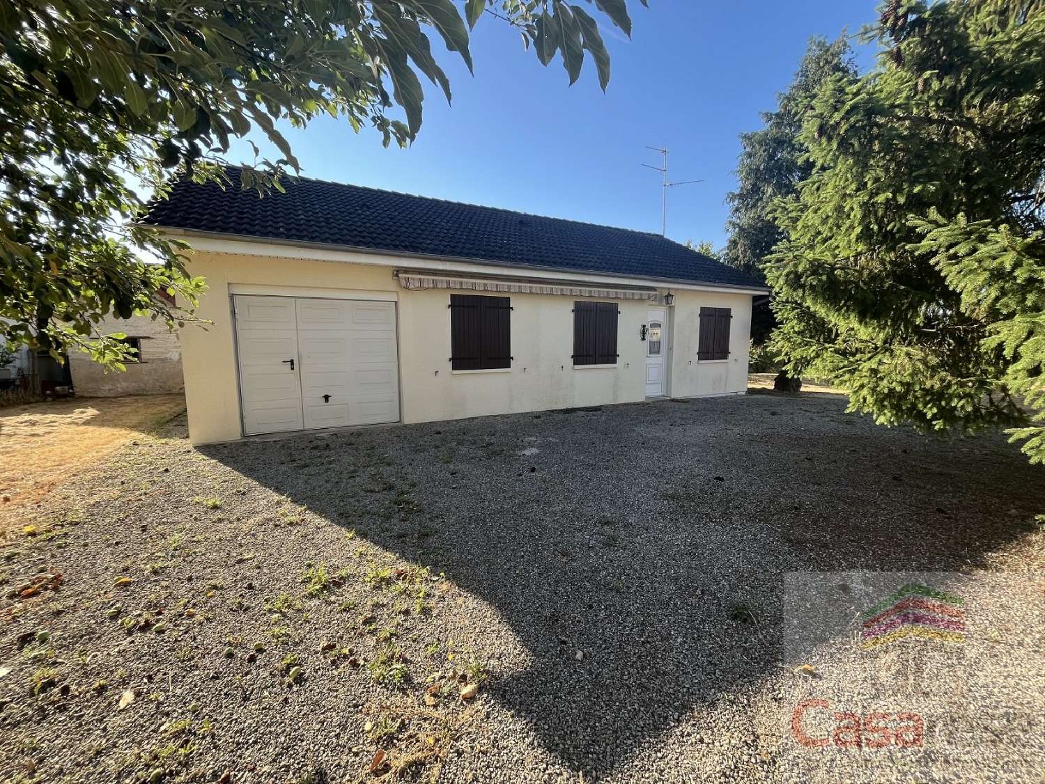 à vendre maison Châtenoy-le-Royal Saône-et-Loire 3