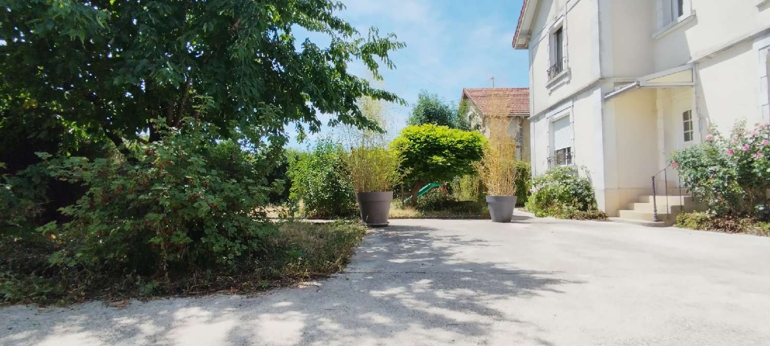 à vendre maison Chaumont Haute-Marne 2
