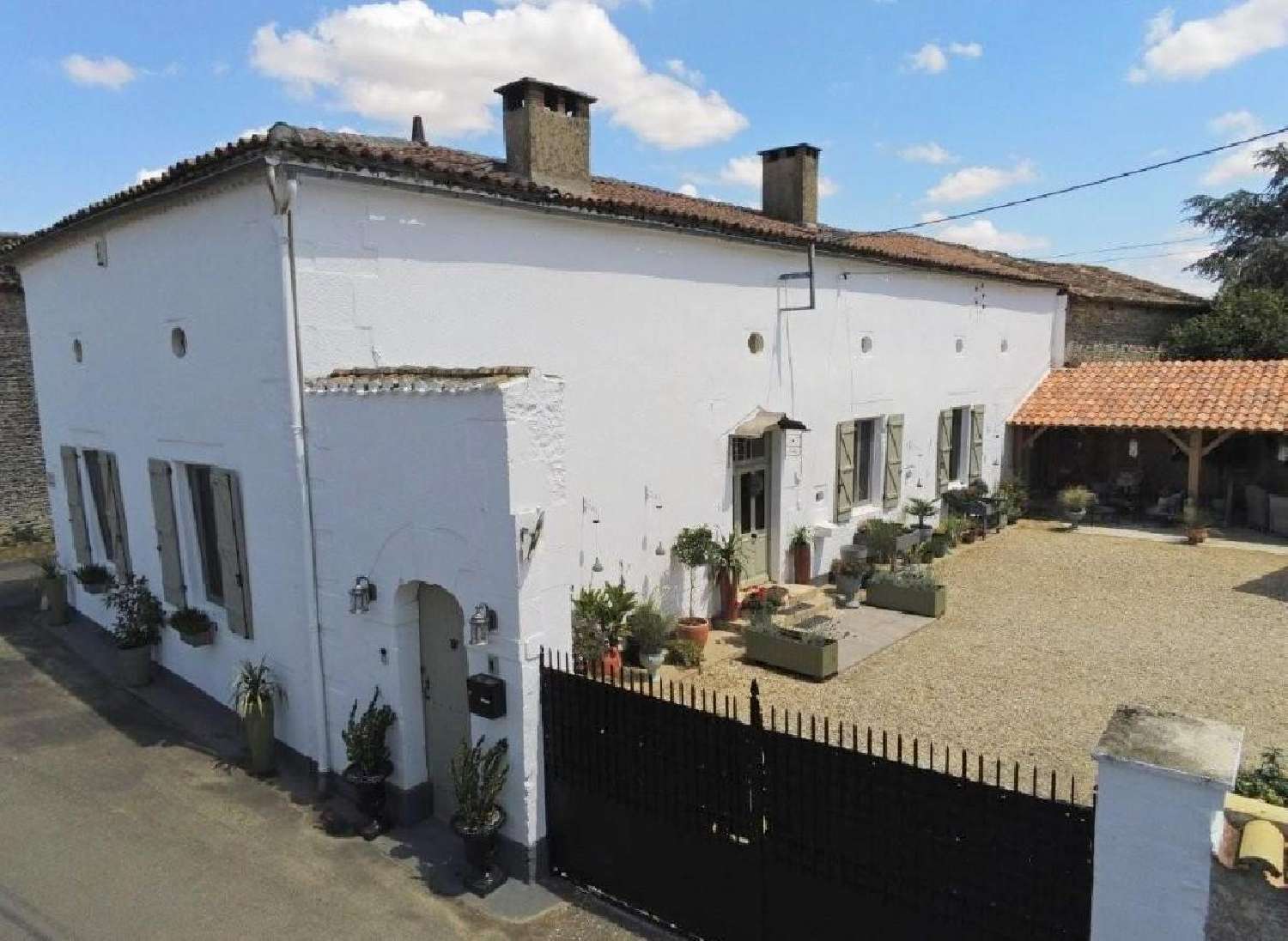  te koop huis Civray Vienne 2