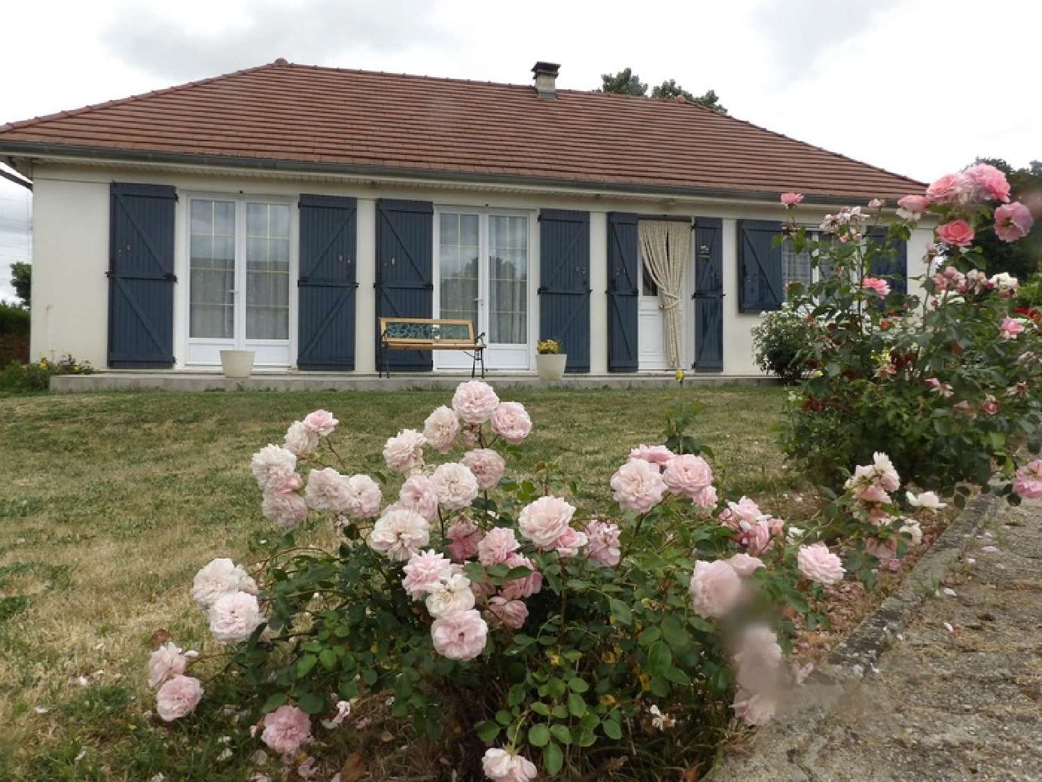 te koop huis Commentry Allier 3