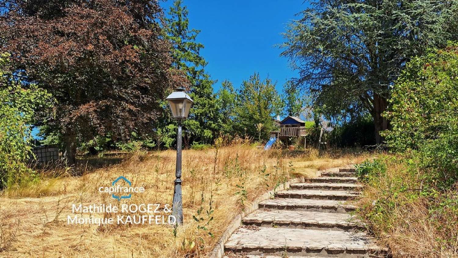 for sale house Courpière Puy-de-Dôme 2
