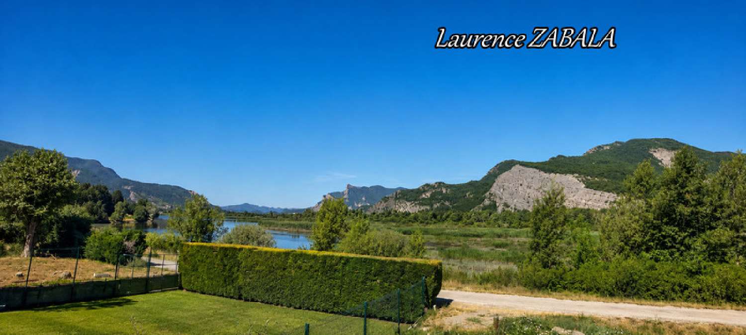 à vendre maison Curbans Hautes-Alpes 1