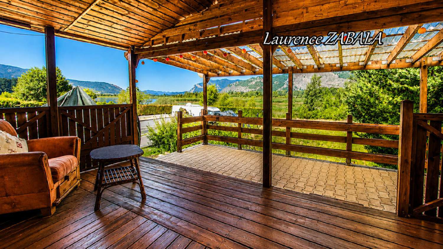 à vendre maison Curbans Hautes-Alpes 2