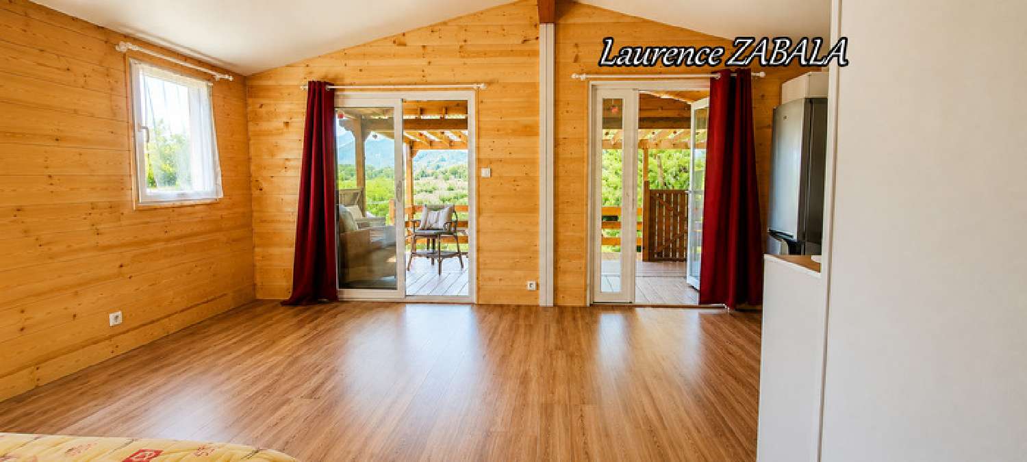 à vendre maison Curbans Hautes-Alpes 8