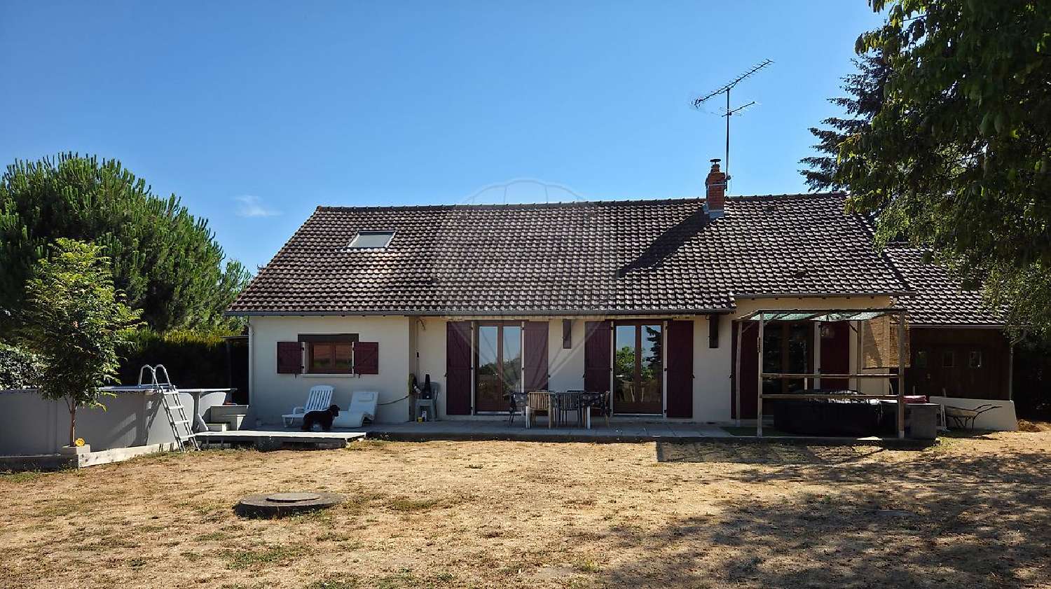  à vendre maison Dornes Nièvre 2