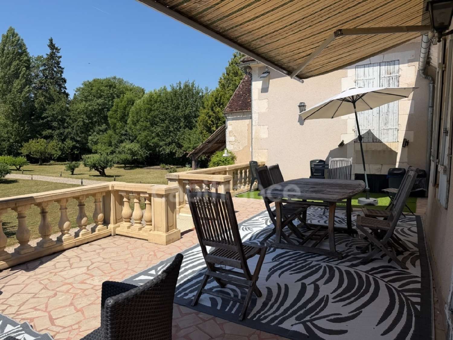 te koop huis Escolives-Sainte-Camille Yonne 3