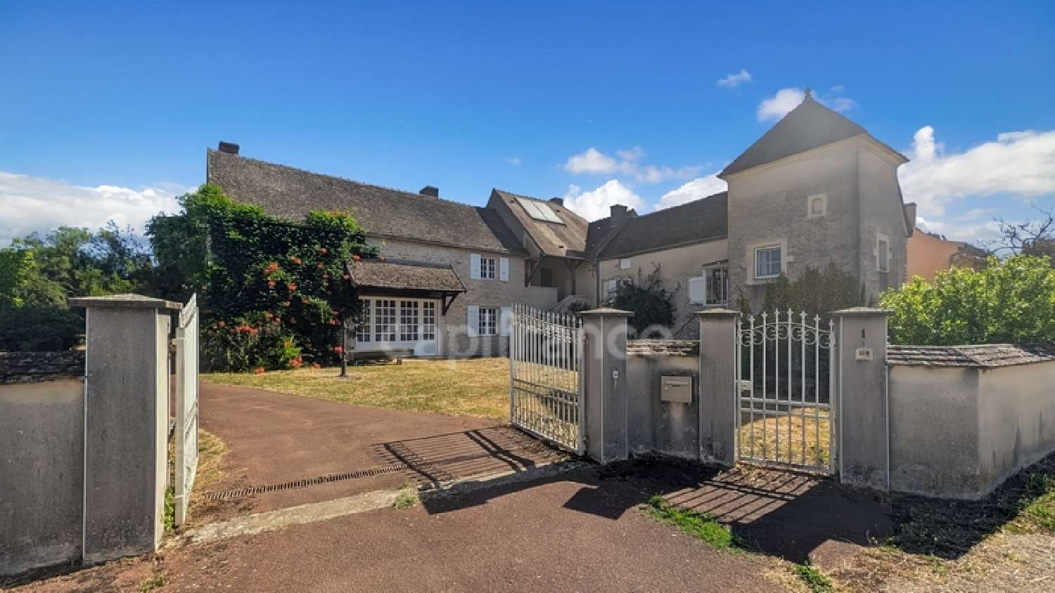 en venta casa Fontaines Saône-et-Loire 1