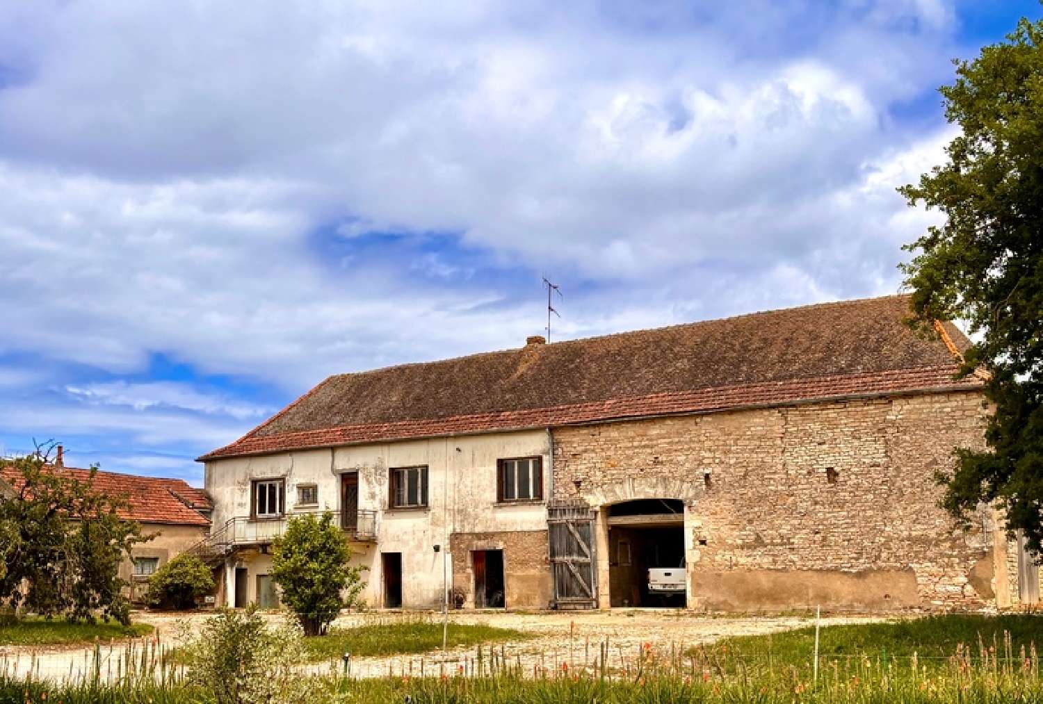 à vendre maison Fontaines Saône-et-Loire 1