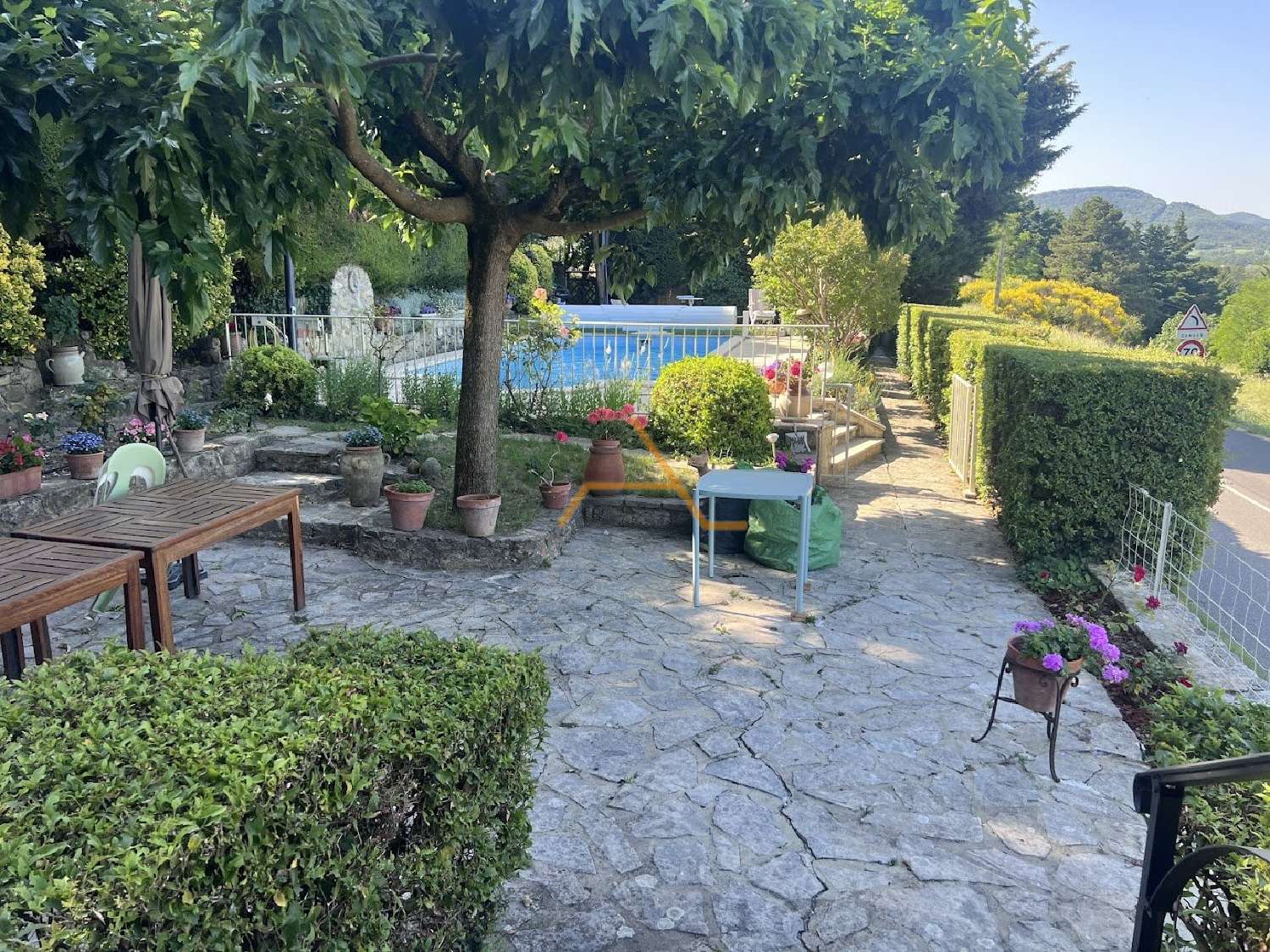 for sale house La Bégude-de-Mazenc Drôme 2