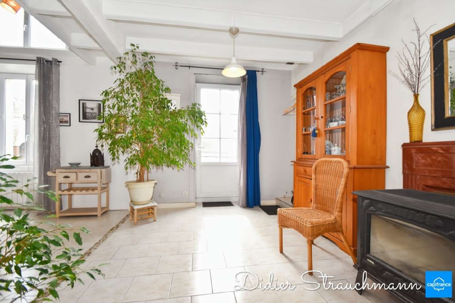 for sale house La Jarrie Charente-Maritime 3