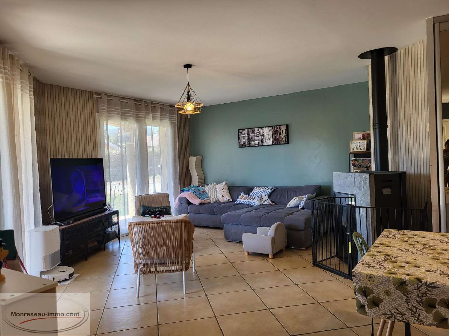 à vendre maison La Roche-Vineuse Saône-et-Loire 4