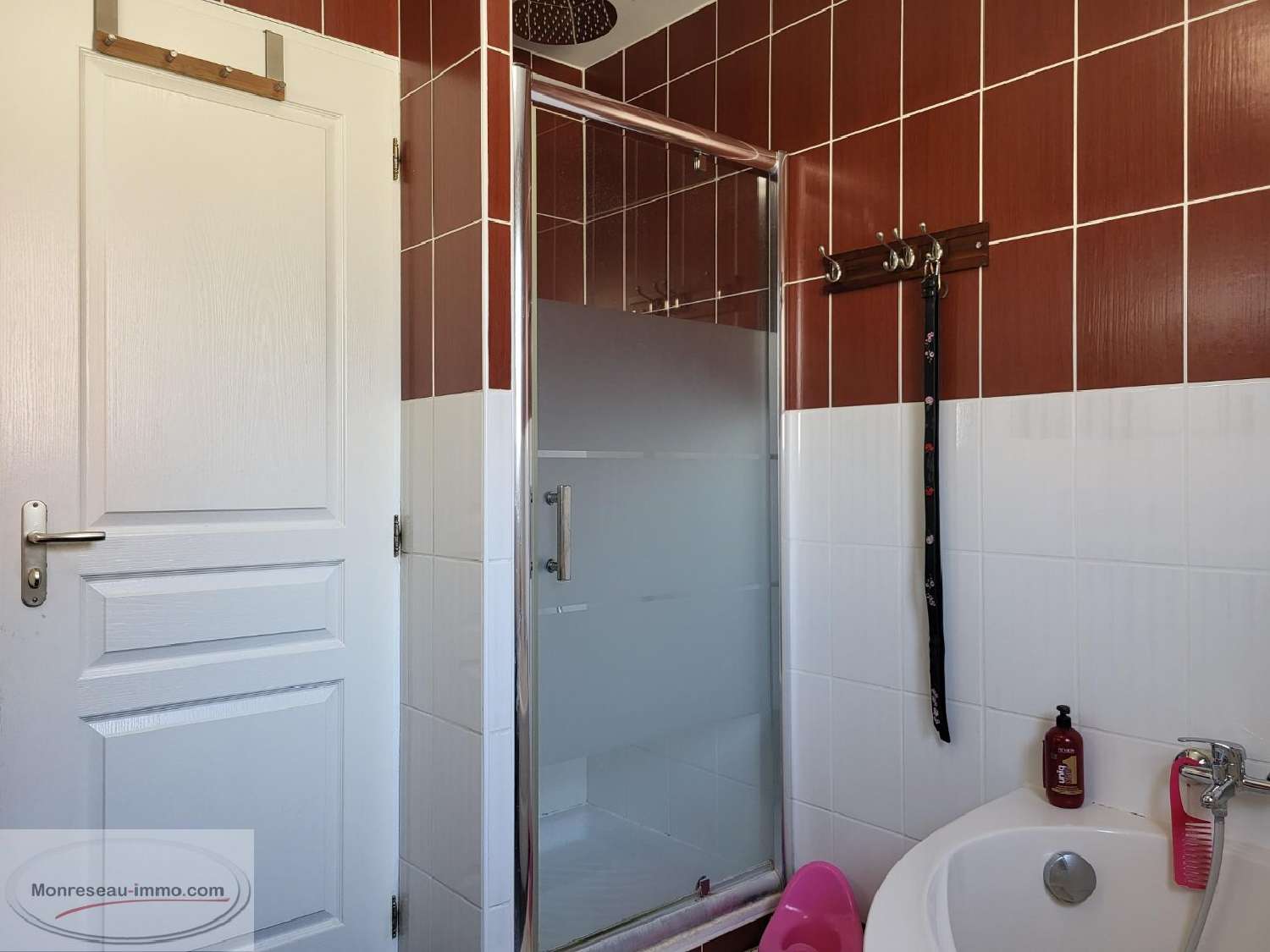 à vendre maison La Roche-Vineuse Saône-et-Loire 8