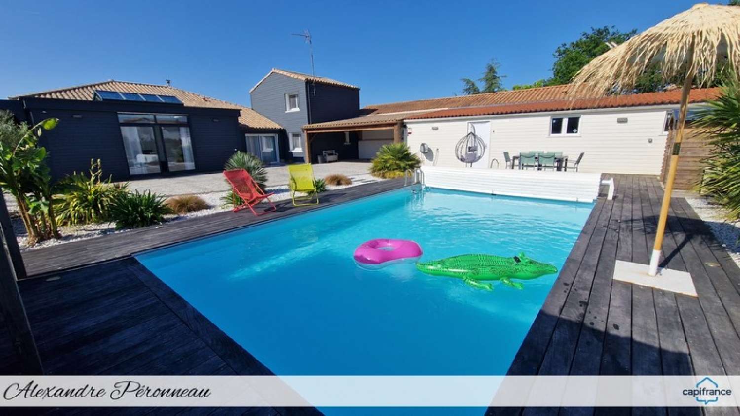 à vendre maison La Rochelle Charente-Maritime 3