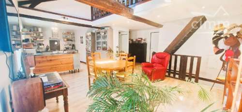 La Tour-du-Pin Isère maison foto