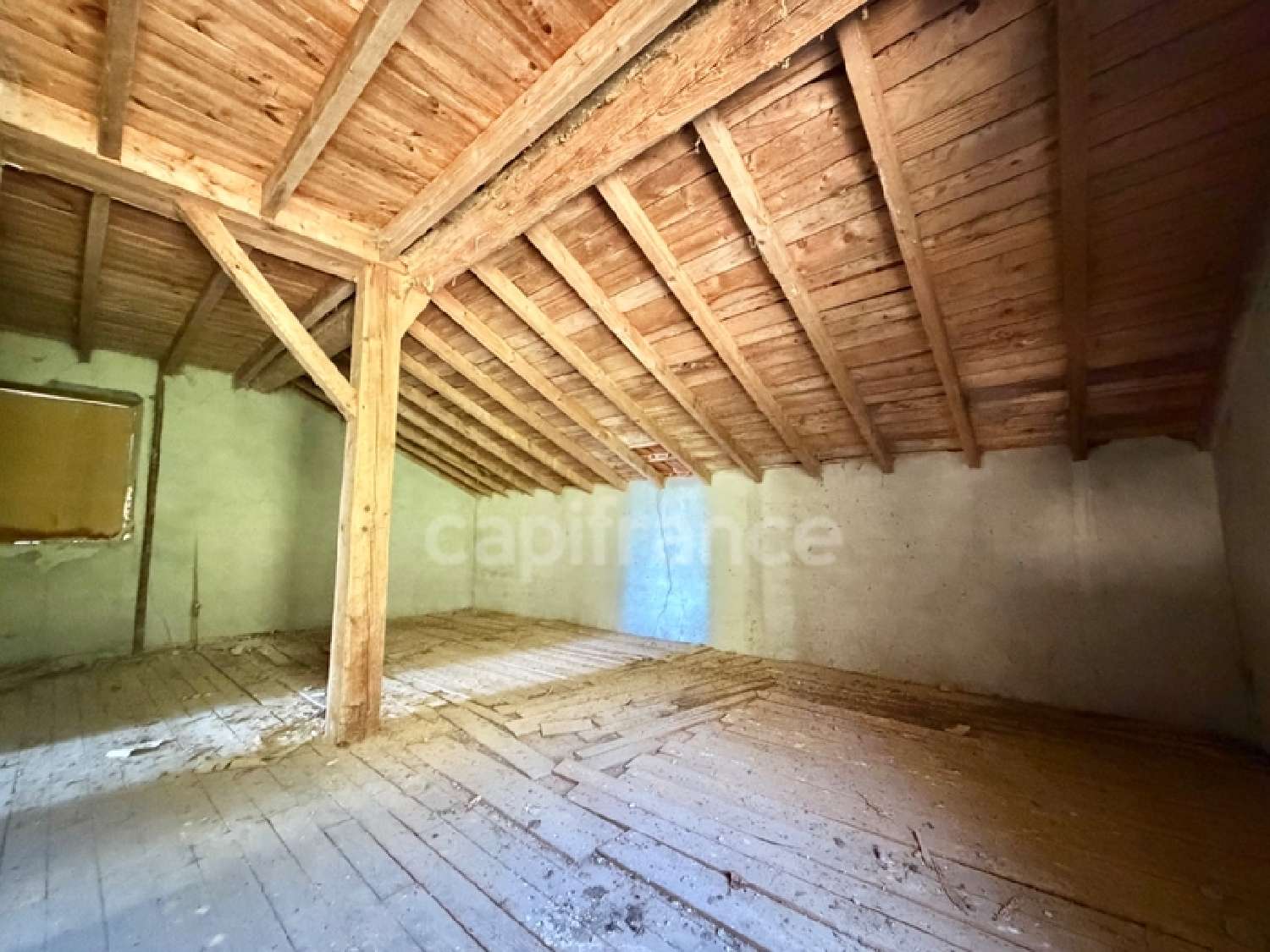 à vendre maison La Tuilière Loire 4