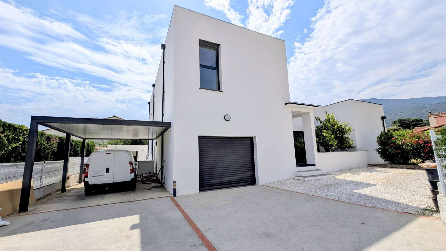 à vendre maison Laroque-des-Albères Pyrénées-Orientales 3
