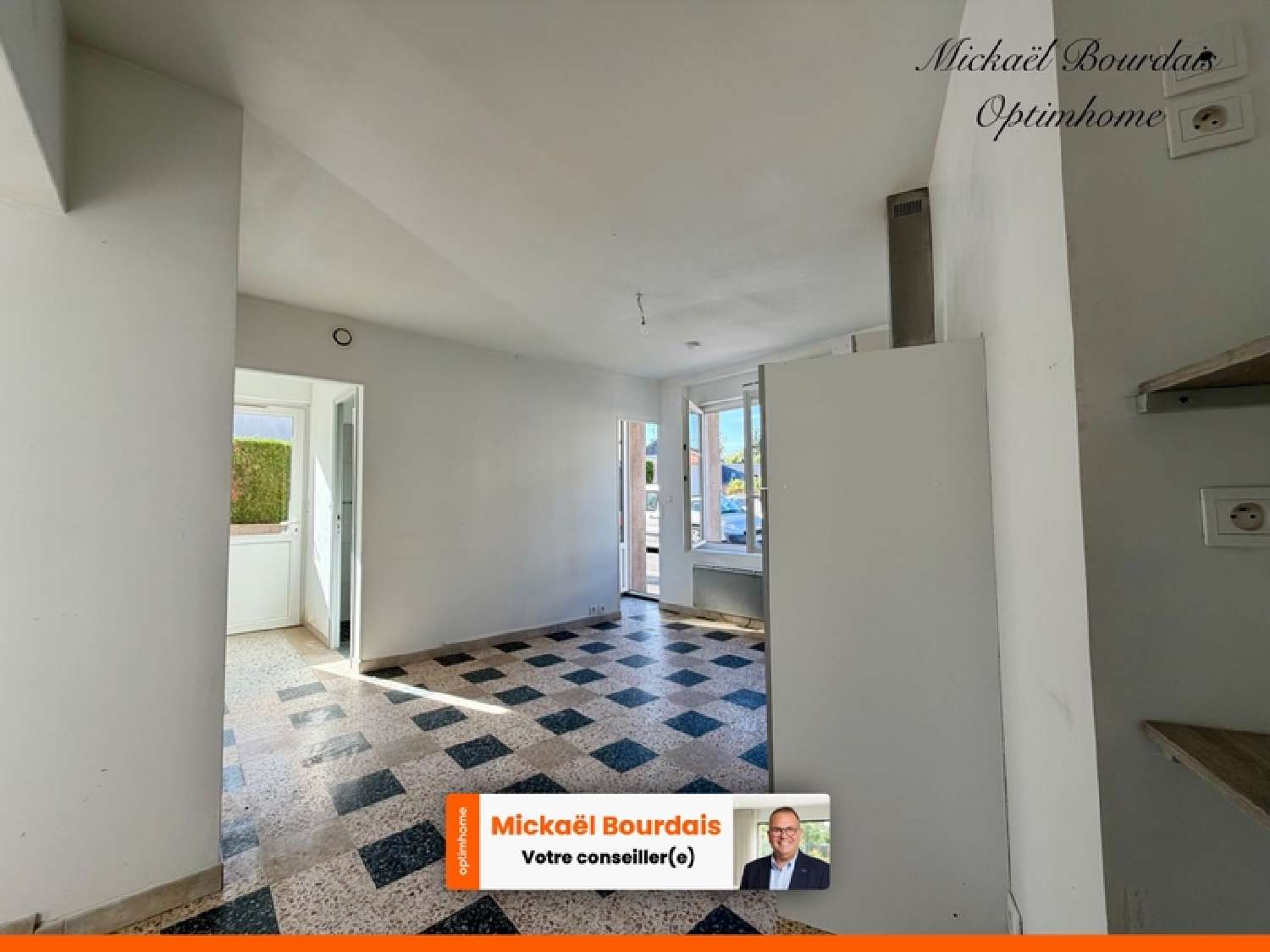 for sale house Le Lude Sarthe 3