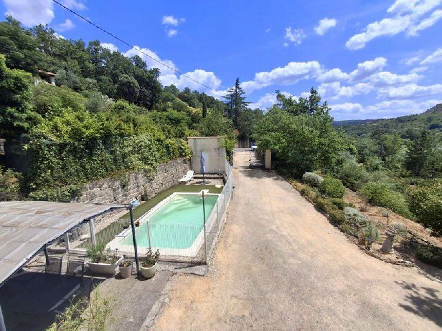 te koop huis Les Vans Ardèche 2