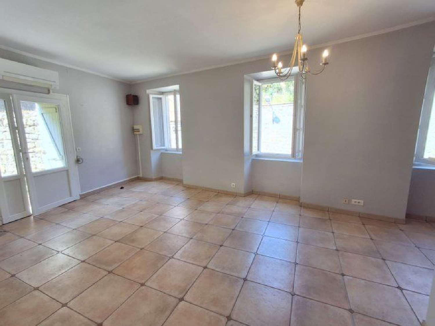  kaufen Haus Les Vans Ardèche 2