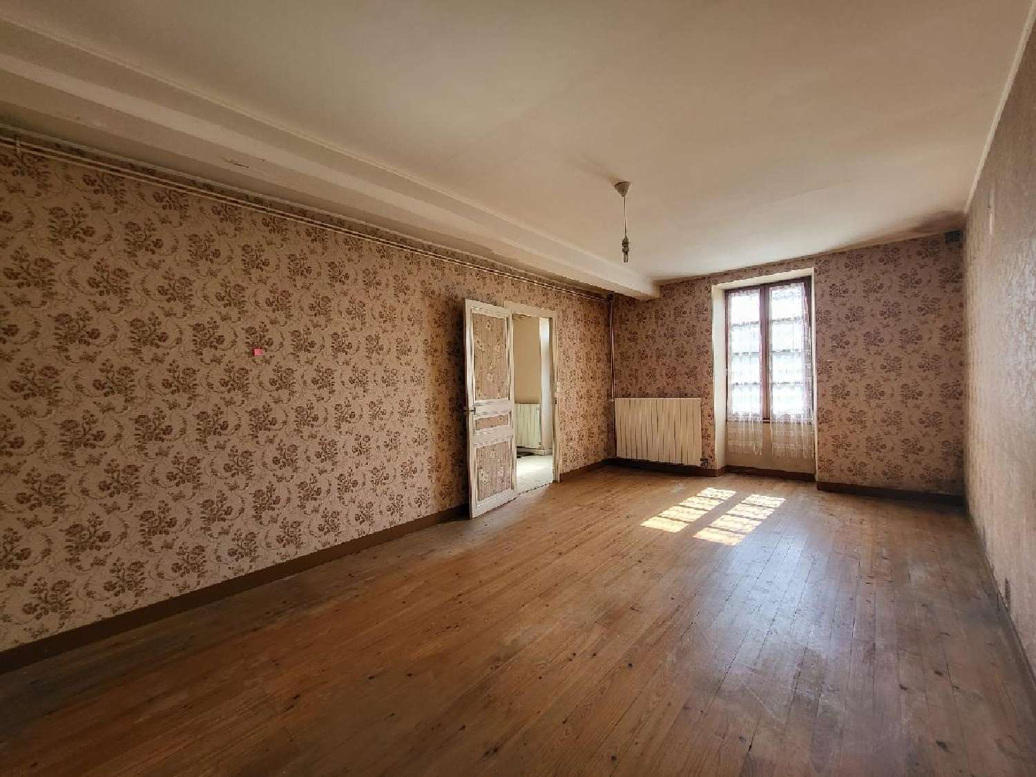 for sale house Loulay Charente-Maritime 3