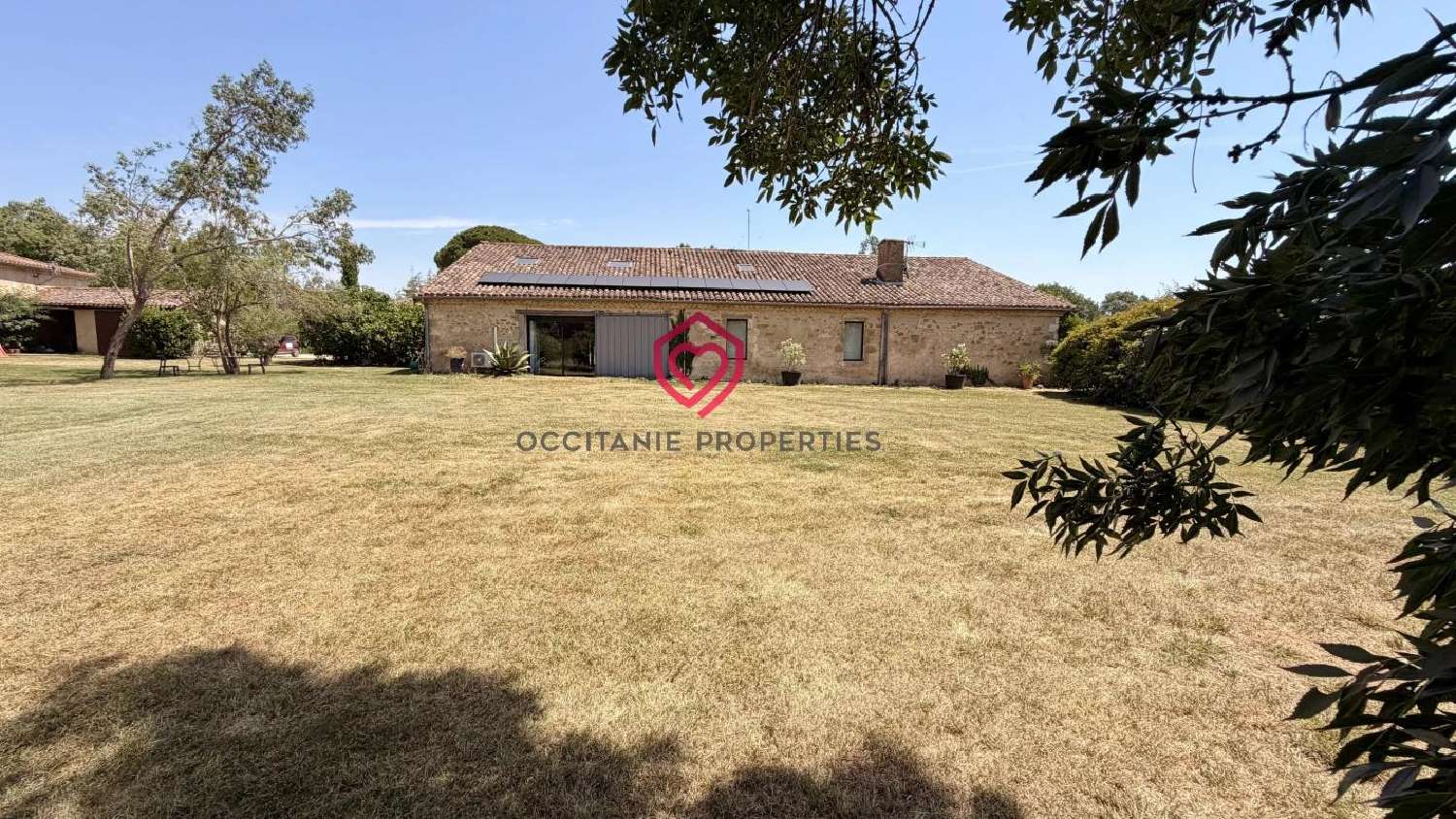  for sale house Lussan Gers 1