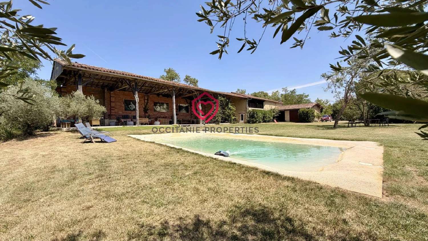  for sale house Lussan Gers 2