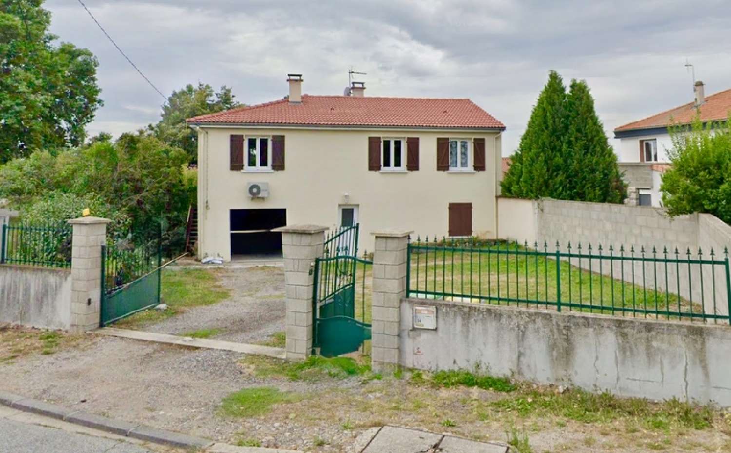 à vendre maison Lussat Puy-de-Dôme 2