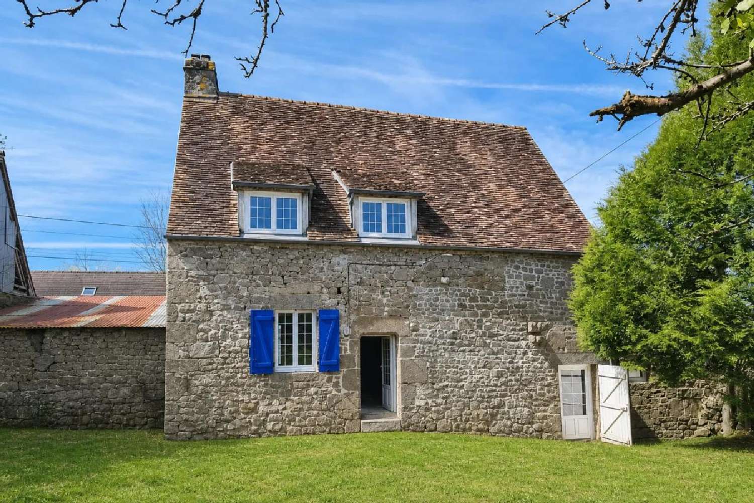 for sale house Magny-le-Désert Orne 1