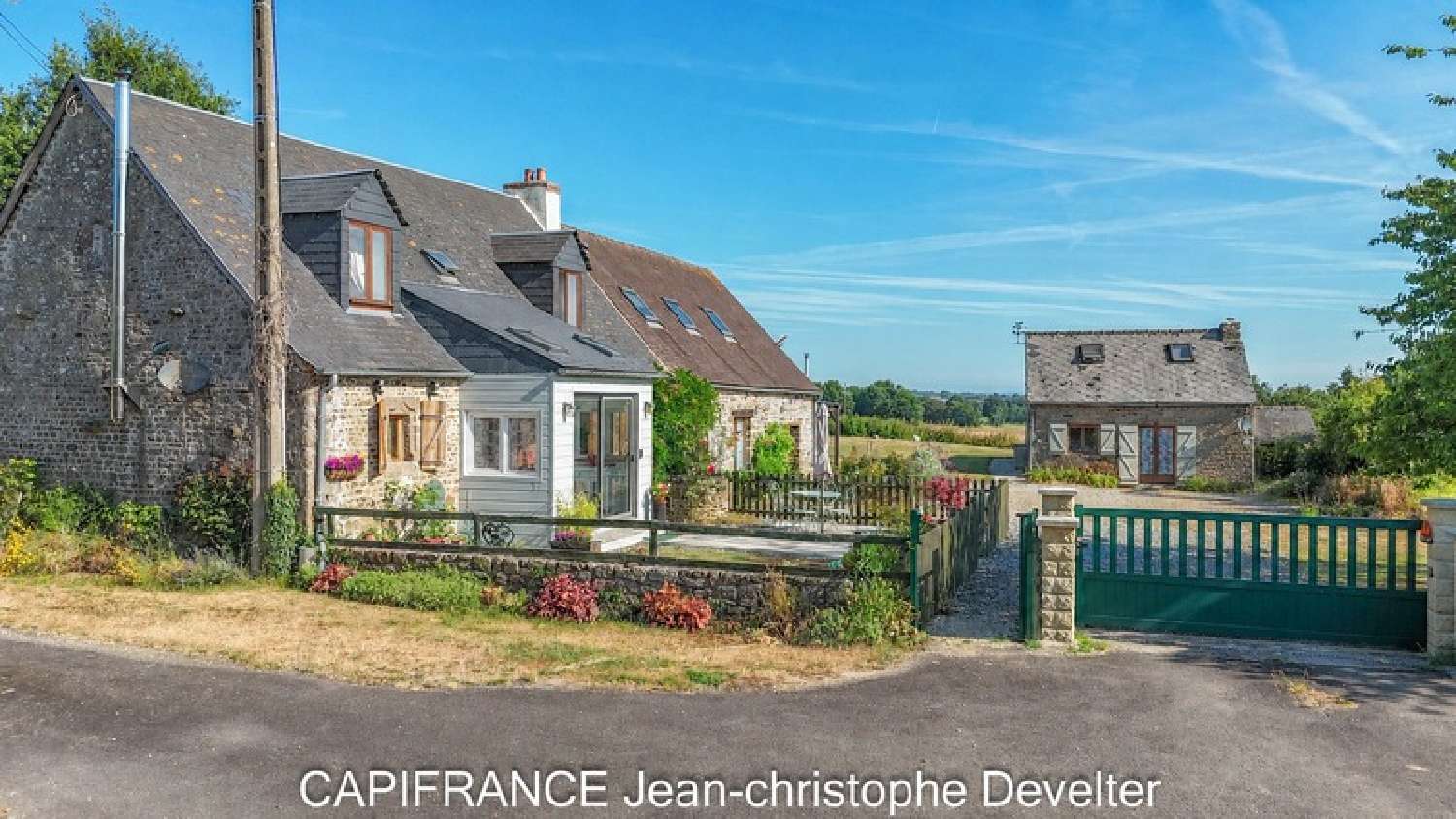 for sale house Mantilly Orne 1