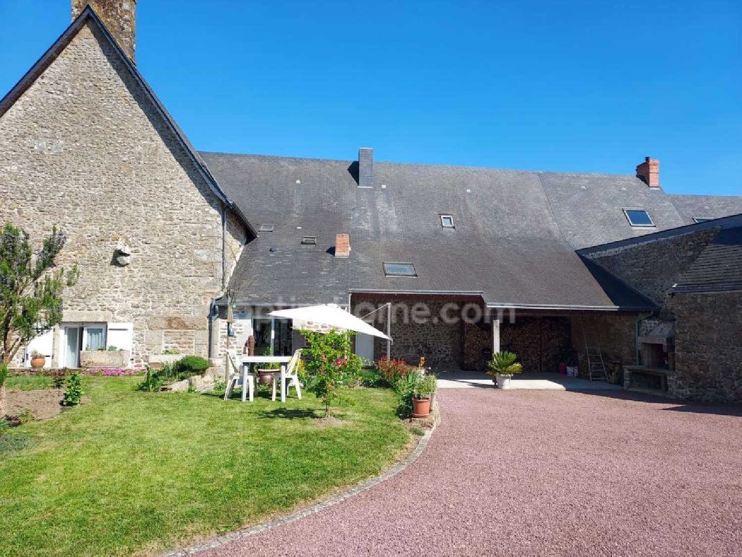  te koop huis Marcillé-la-Ville Mayenne 2