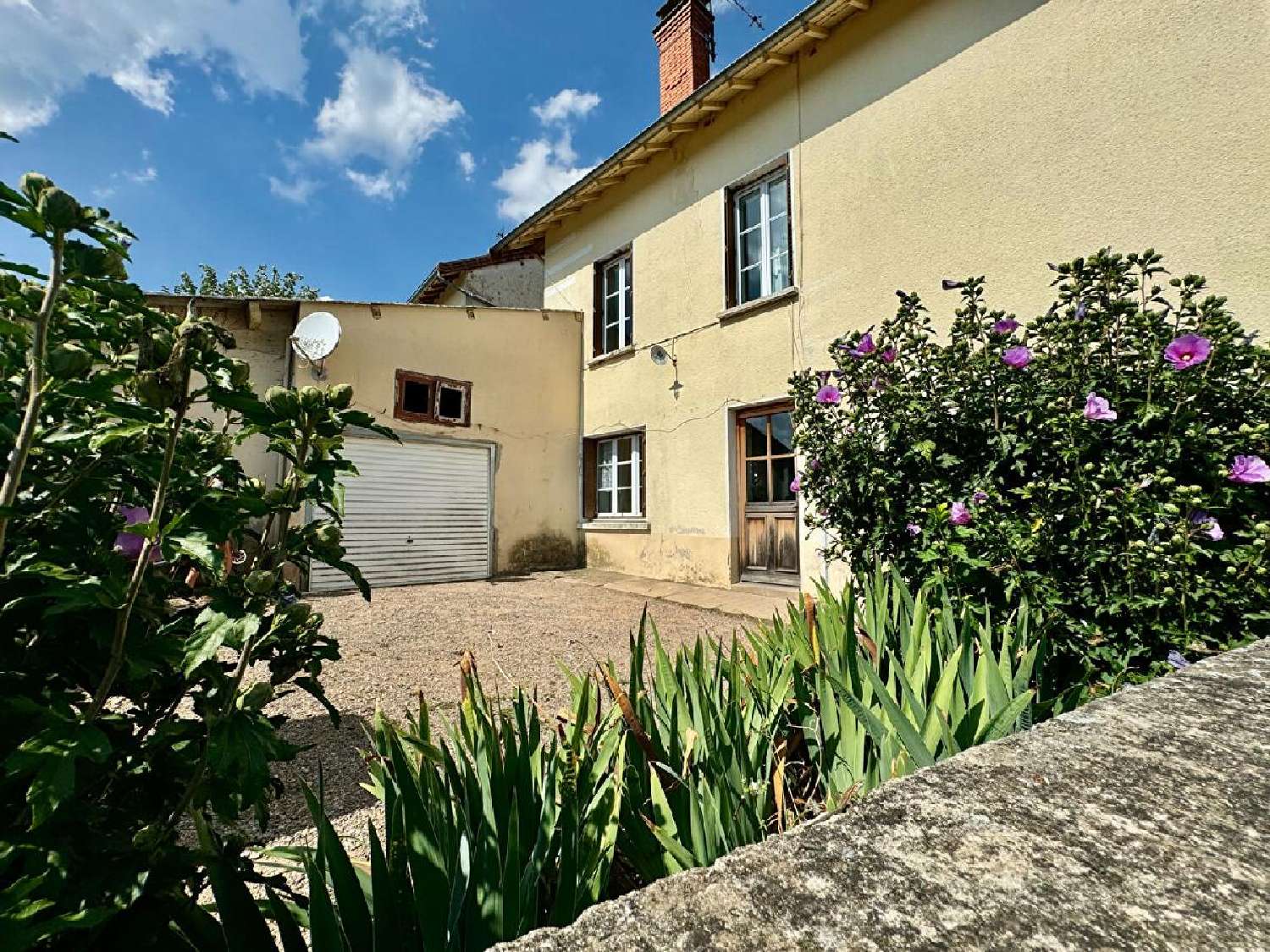 à vendre maison Matour Saône-et-Loire 1