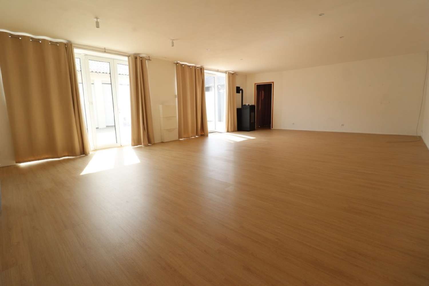 en venta casa Mauriac Cantal 2