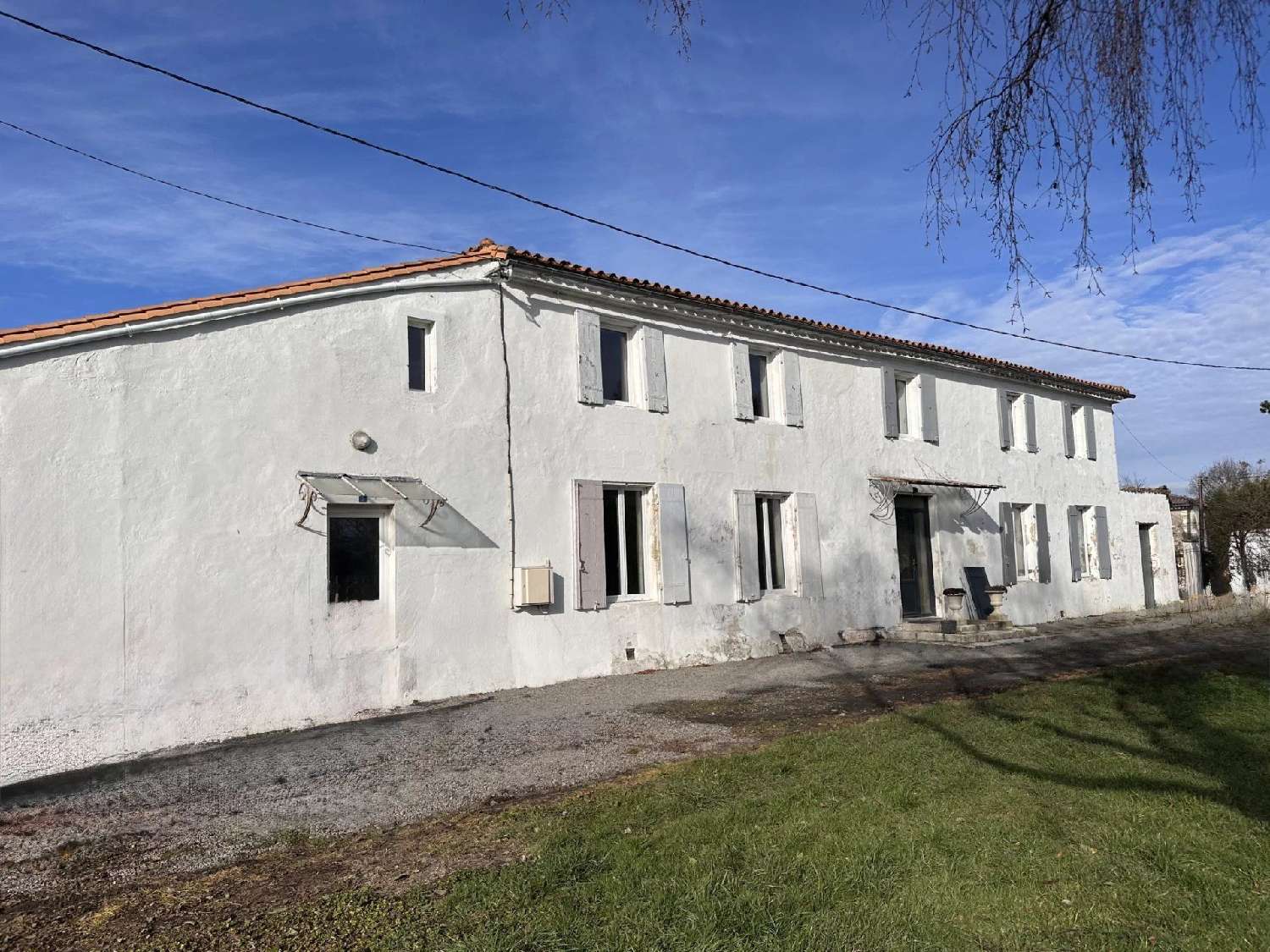à vendre maison Mirambeau Charente-Maritime 1
