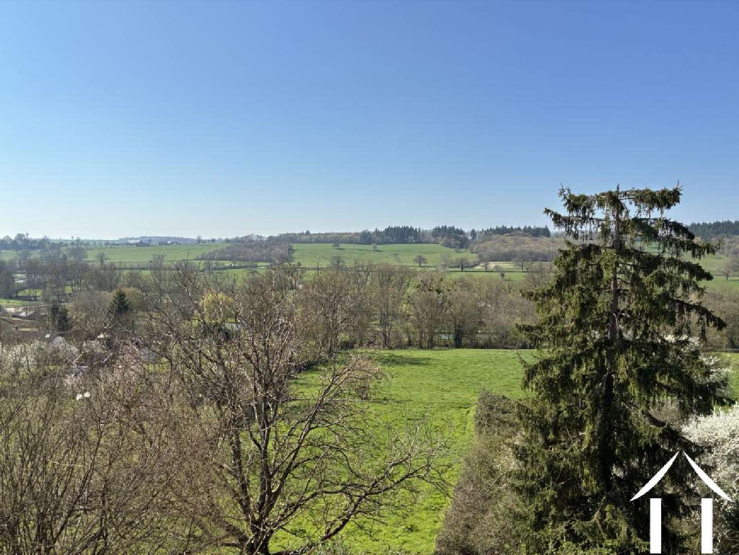 te koop huis Mont-et-Marré Nièvre 3