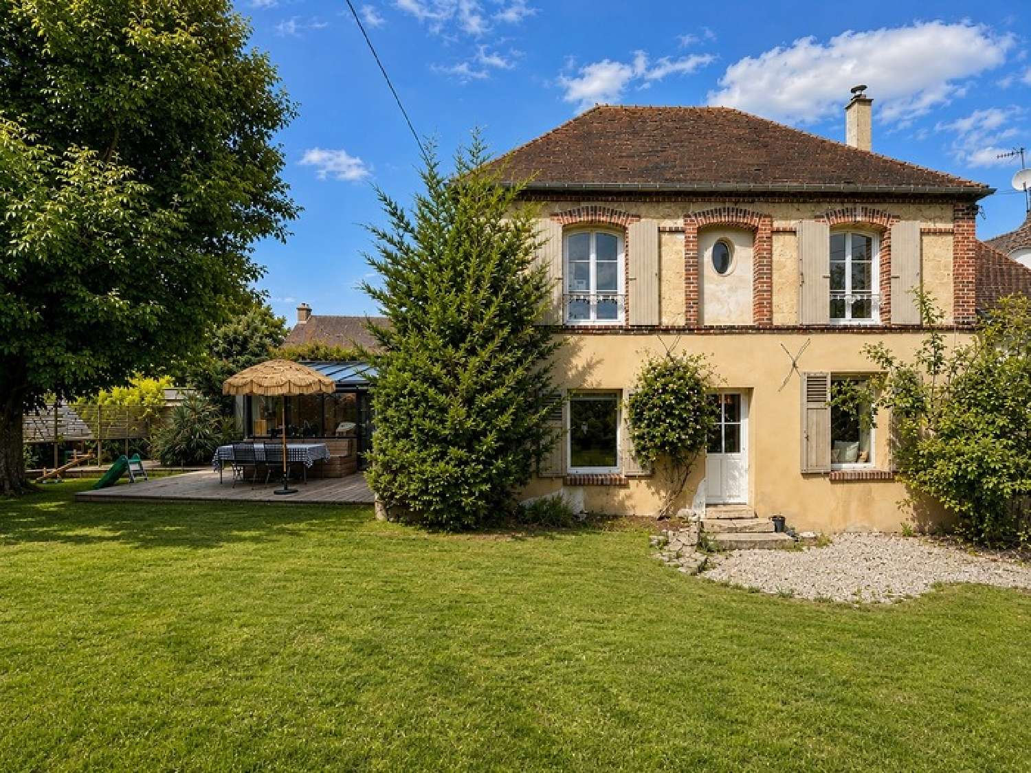  for sale house Mont-l'Evêque Oise 1