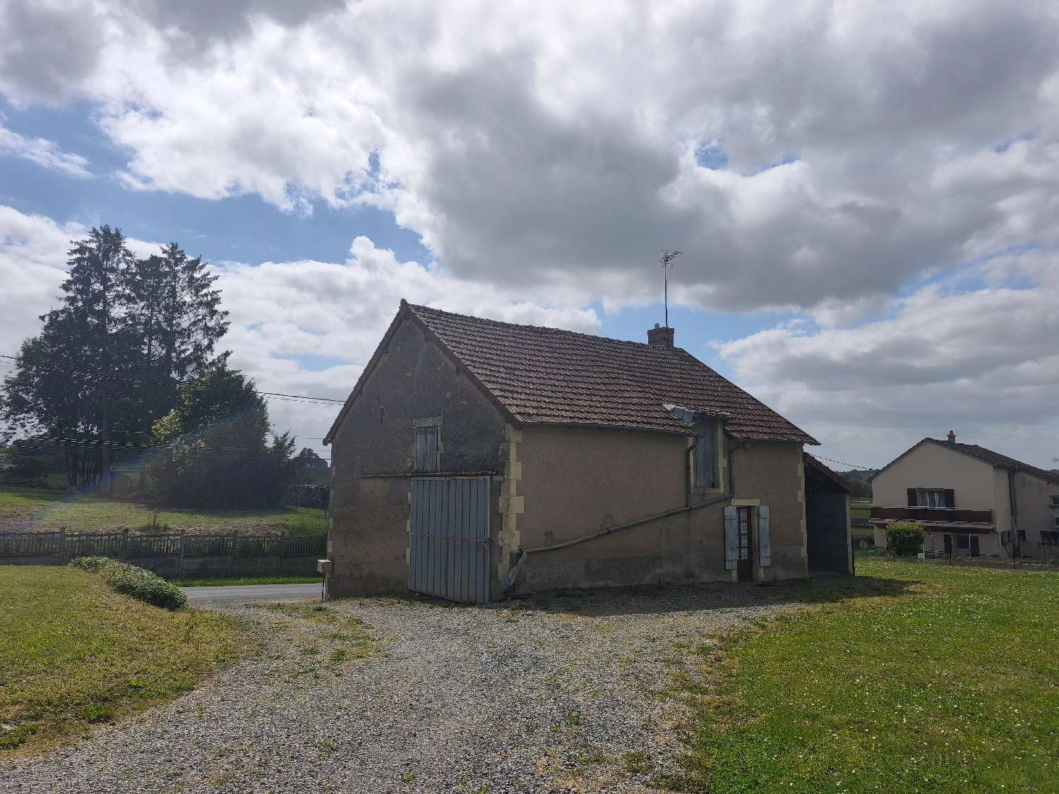 à vendre maison Montaron Nièvre 3