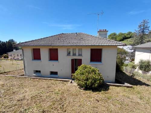  à vendre maison Montsalvy Cantal 3