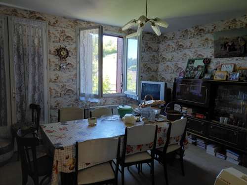  à vendre maison Montsalvy Cantal 4