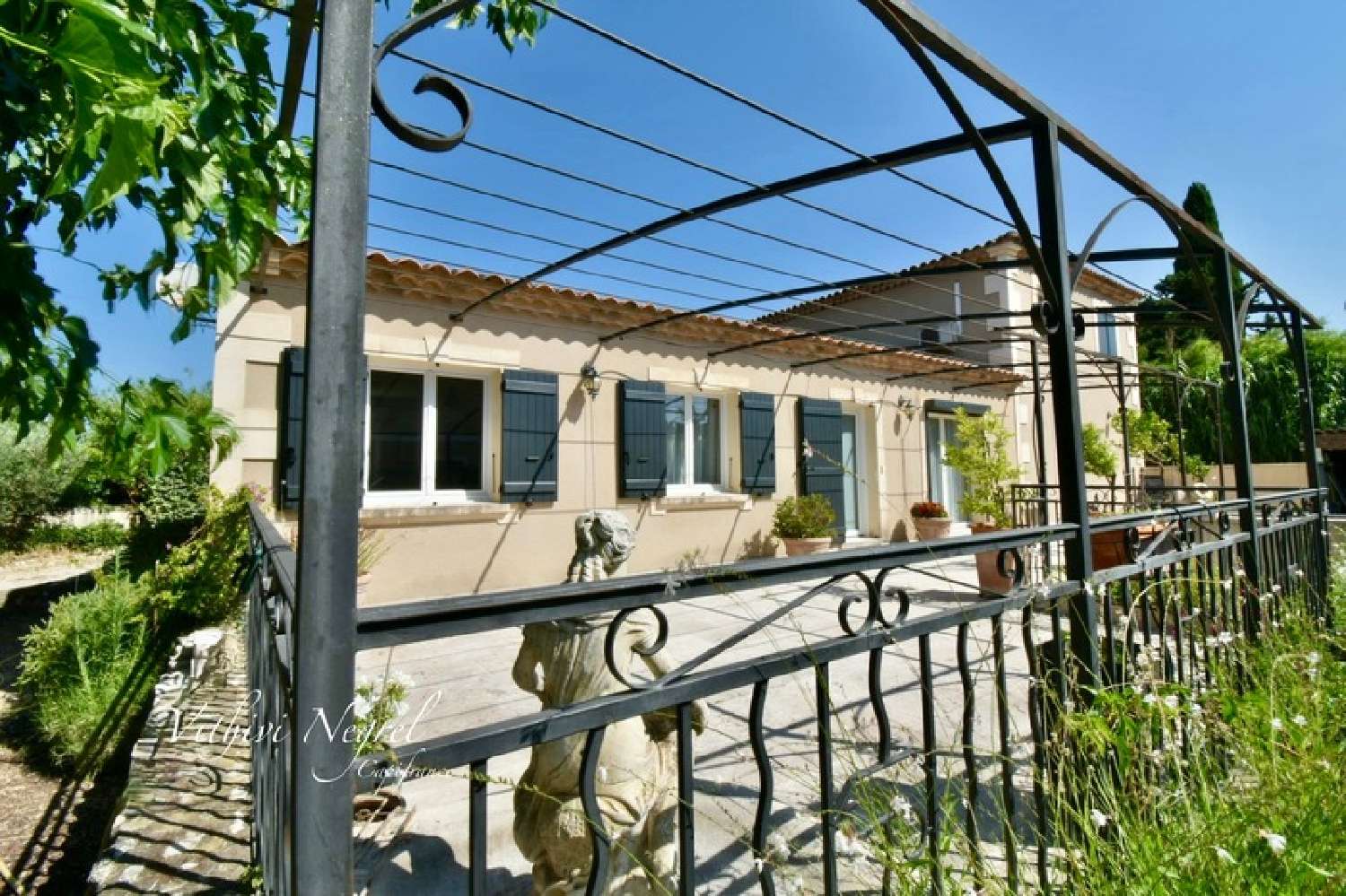à vendre maison Mouriès Bouches-du-Rhône 3