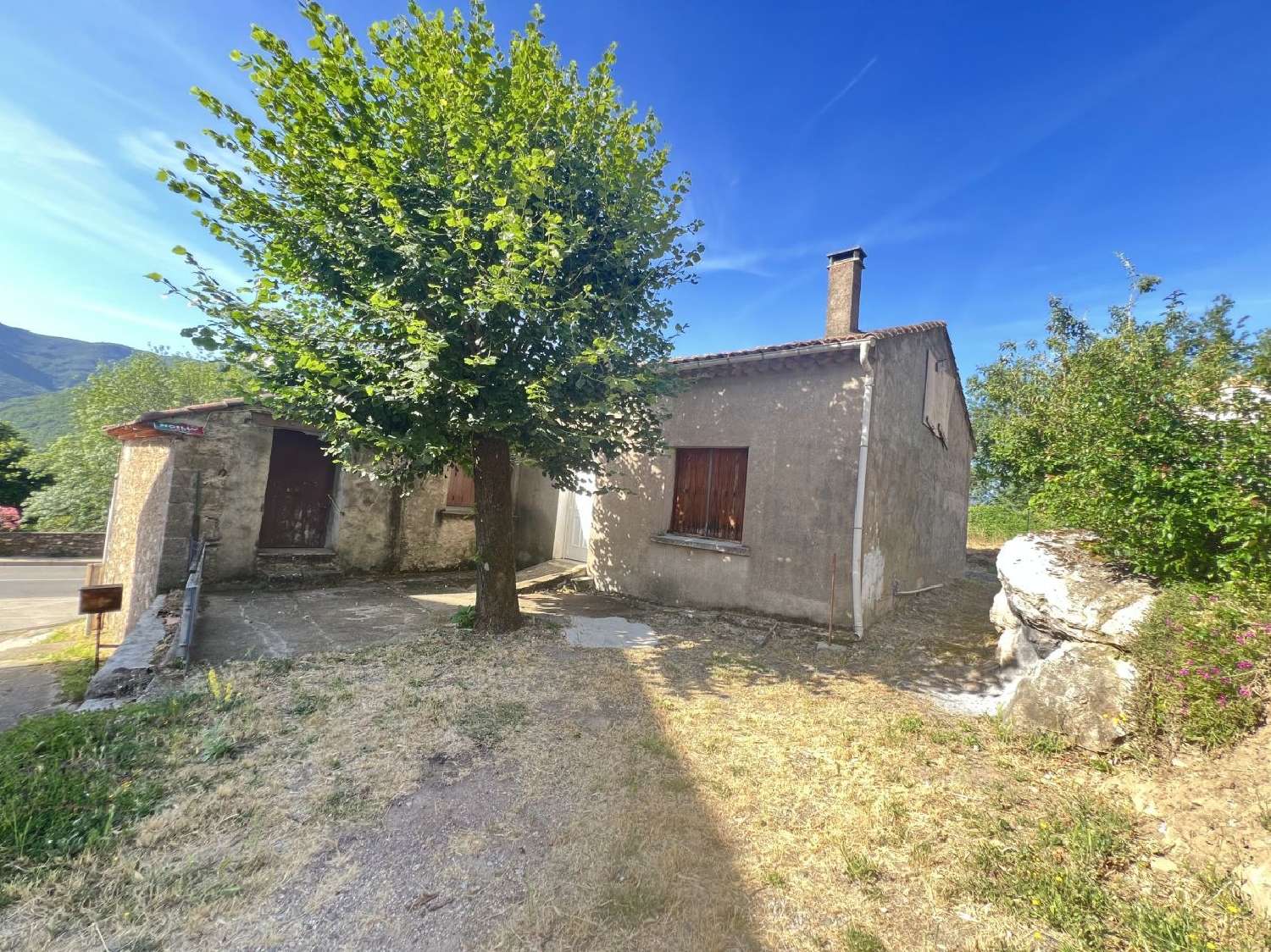te koop huis Octon Hérault 1