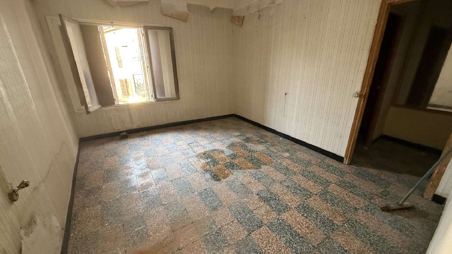  for sale house Olonzac Hérault 5